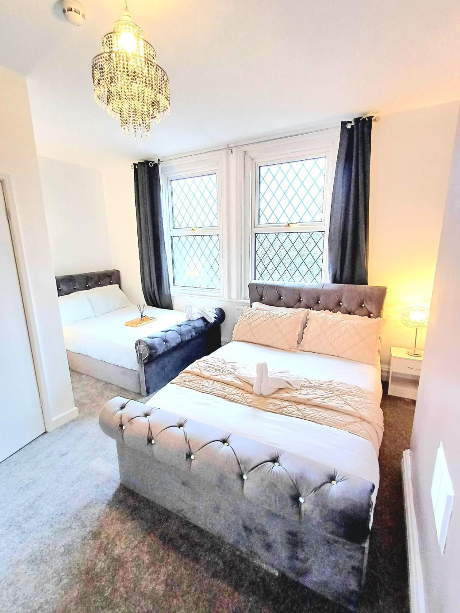 Home In Woodhouse, Leeds Leeds  Exteriér fotografie